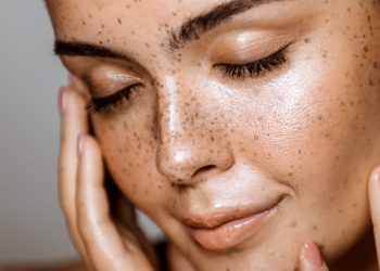 Glow Getter’s Guide: 7 Steps to Naturally Radiant Skin