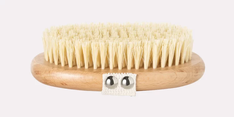 VOESH’s Dry Body Brush Revitalize Your Skin