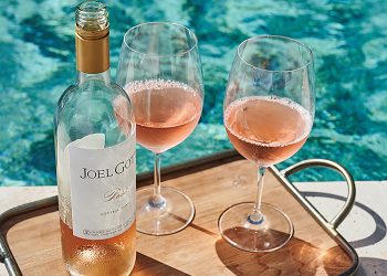 Best Pools in Miami for a Day Out