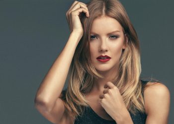 Shimmer, Shine, and Diverse Beauty: Christmas Inspirations