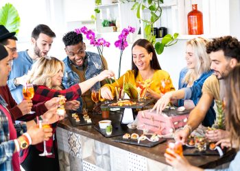 Discover 10 Must-Visit Gourmet Beach Bars in the Caribbean