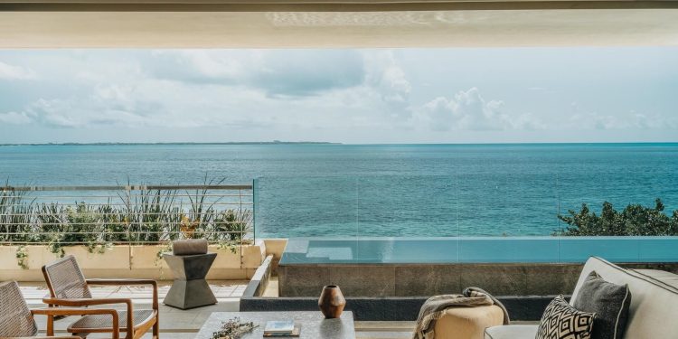 Rebalance and Rejuvenate with a Detox Retreat in Paradise