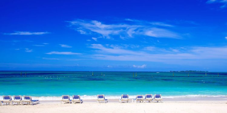 12 Breathtaking Nassau Beaches to Start Your Bahamas Adventure