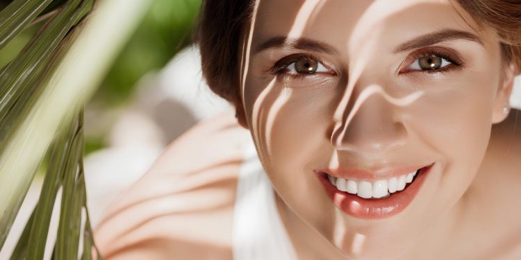 Brighten Your Smile Naturally with These Simple Tips