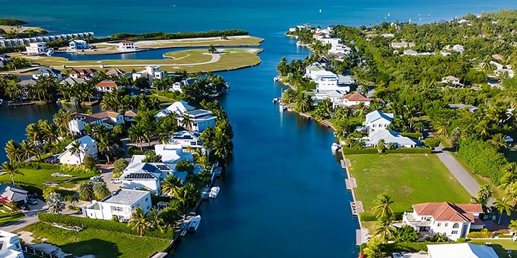 Discover the Cayman Islands: Your Retirement and Investment Haven